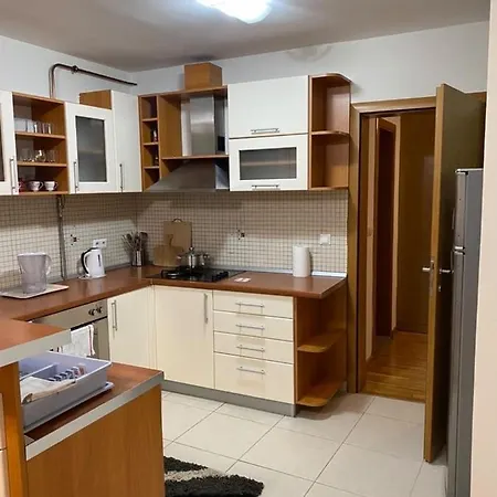 Logavina 58 * Szarajevó